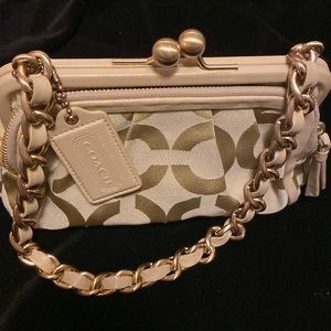 Vintage Coach purse/ivory color great shape